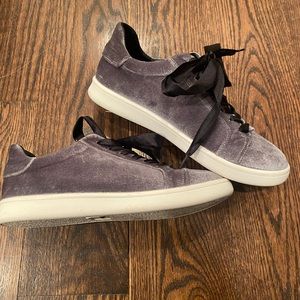 Sam Edelman Grey Sneakers
